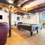 Maison De Roger Sarlat Rocamadour Holiday home Payrac